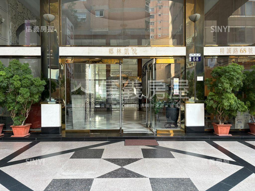 精誠商圈朝南露臺四房平車房屋室內格局與周邊環境