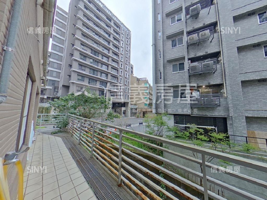 紅樹林站海天邊間庭院２房房屋室內格局與周邊環境