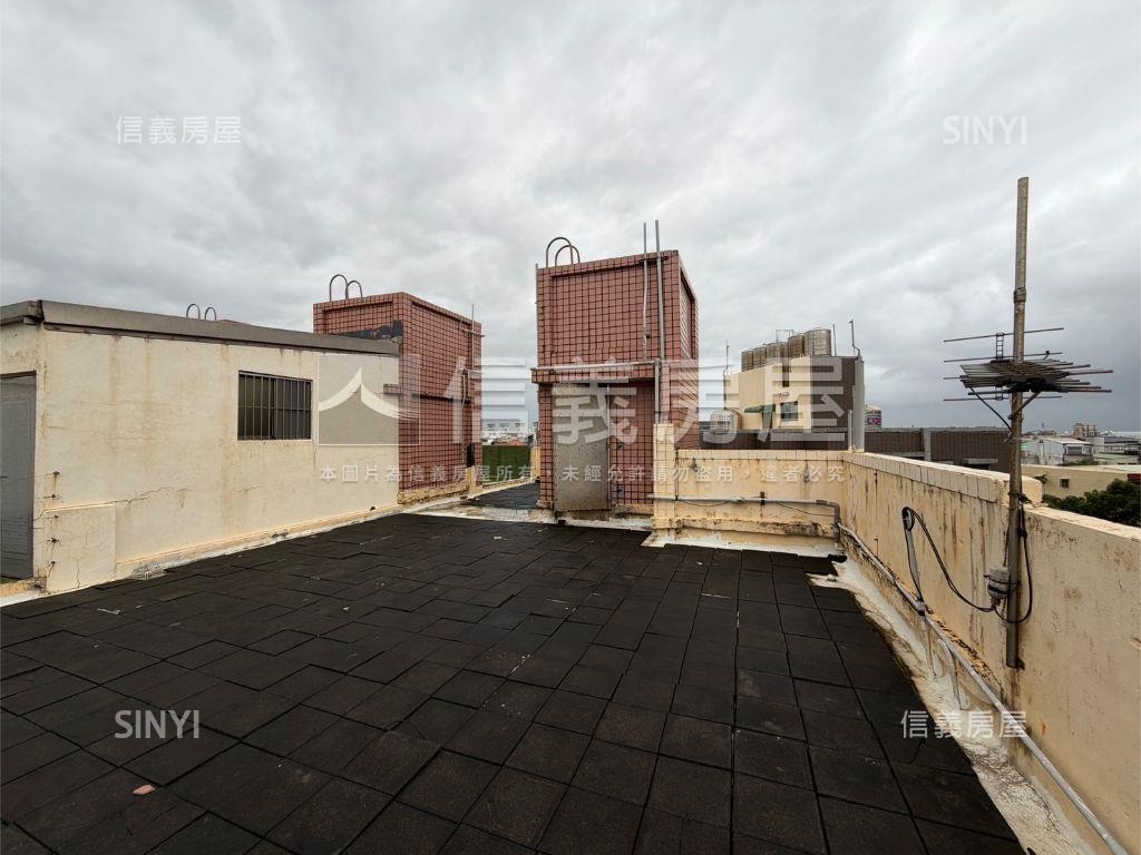 近未來捷運站收租透店房屋室內格局與周邊環境