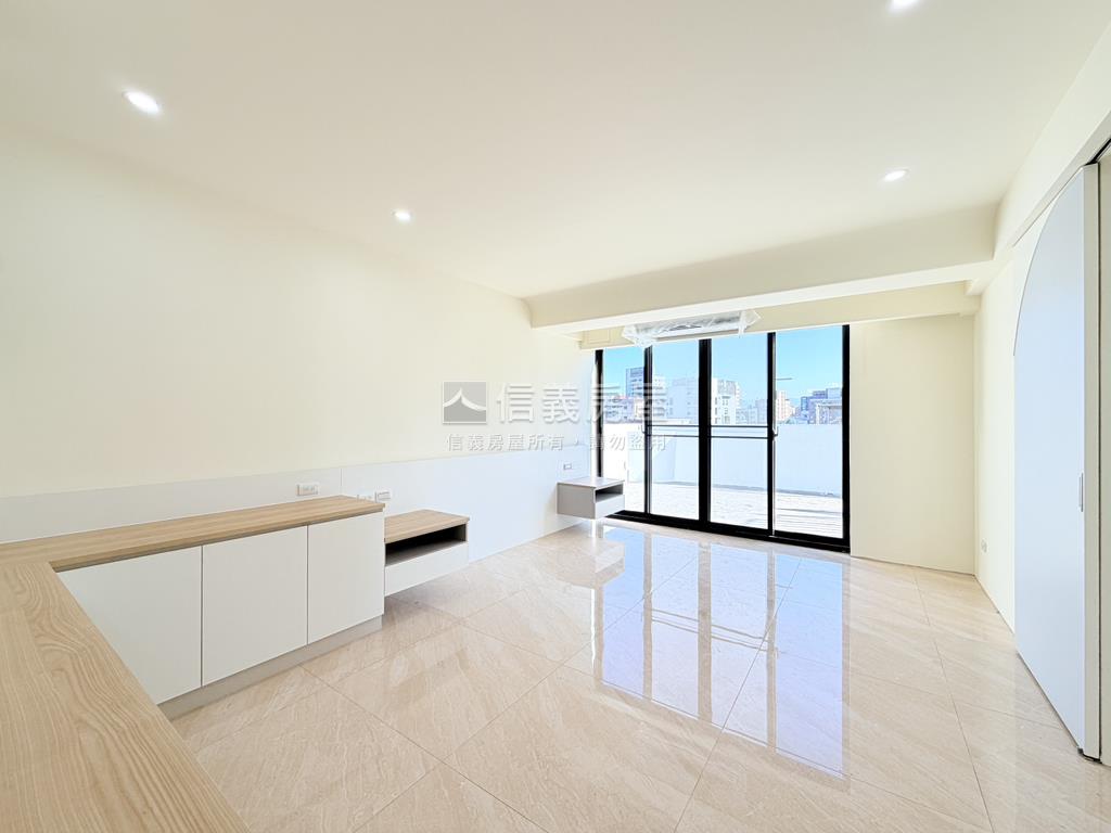 承德路新裝潢景觀住辦豪邸房屋室內格局與周邊環境