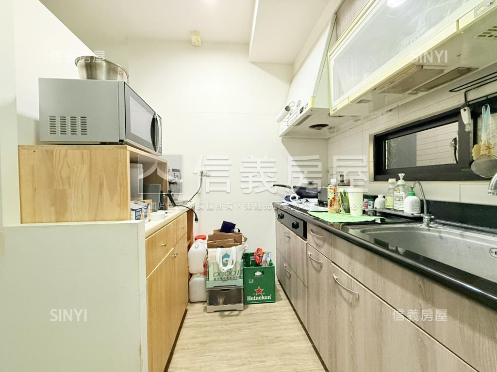 稀有海景知音平車房屋室內格局與周邊環境