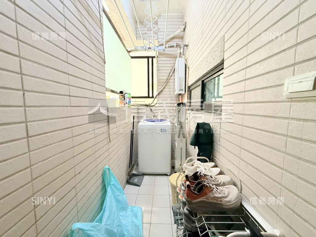 稀有海景知音平車房屋室內格局與周邊環境