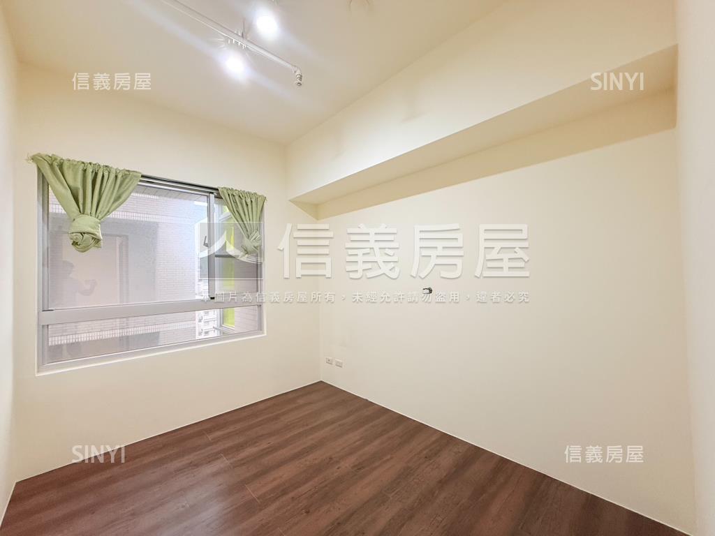 極美高樓二房帶車位房屋室內格局與周邊環境