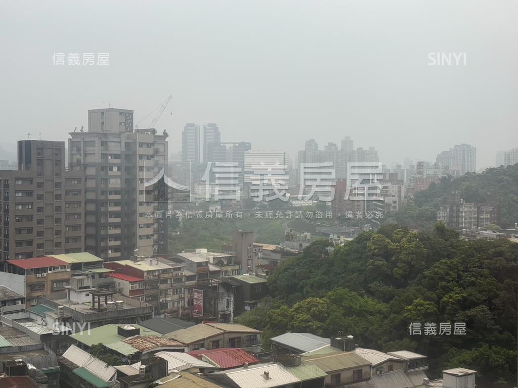 極美高樓二房帶車位房屋室內格局與周邊環境