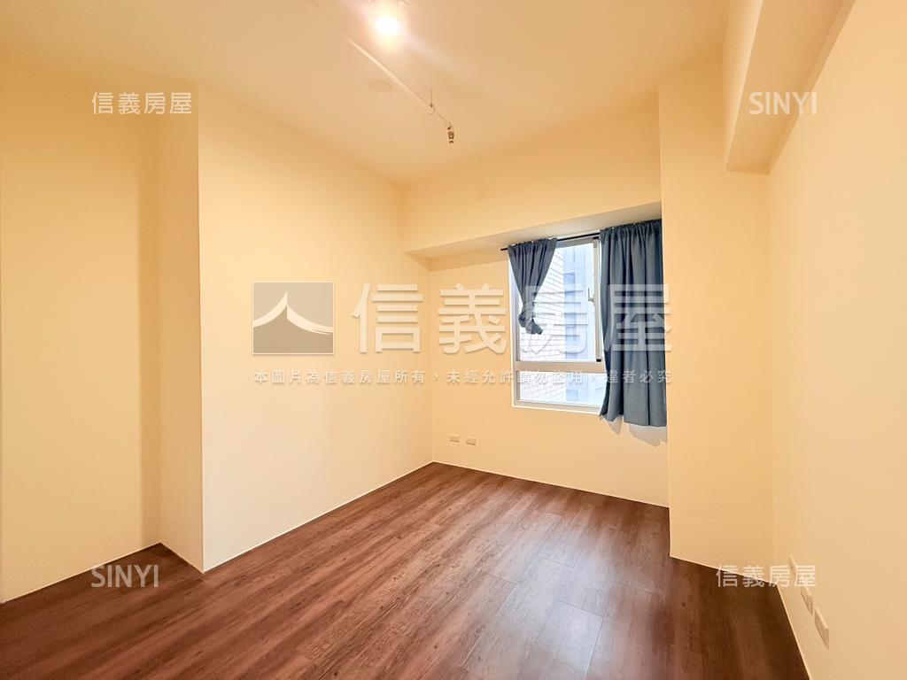 極美高樓二房帶車位房屋室內格局與周邊環境