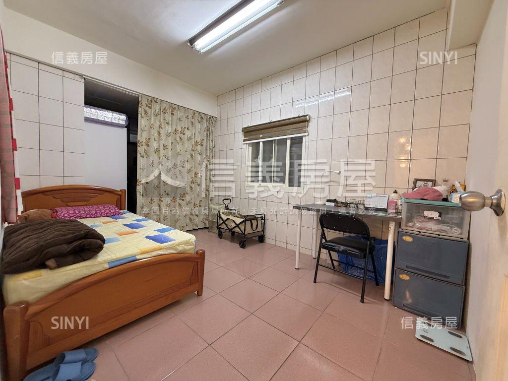 稀有低總價邊間一樓房屋室內格局與周邊環境