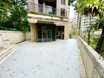 政大一樓綠意庭院戶＋車位