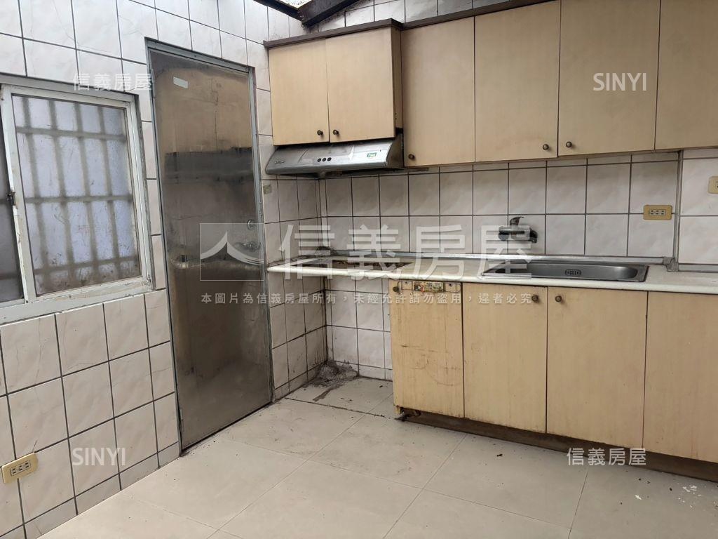 ★東海夜市首購置產透天★房屋室內格局與周邊環境