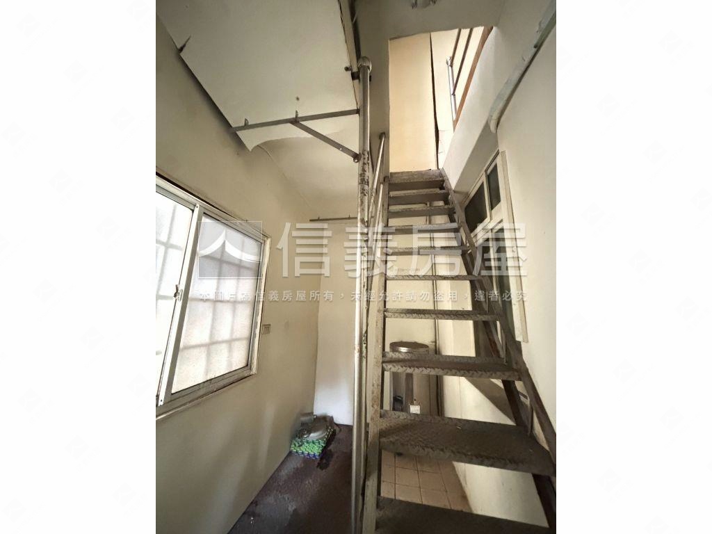 ★東海夜市首購置產透天★房屋室內格局與周邊環境