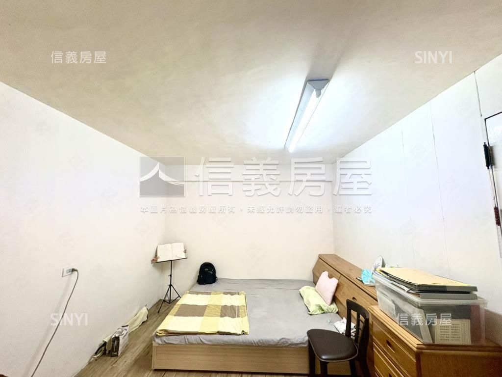 近中山商圈大地坪臨路美墅房屋室內格局與周邊環境