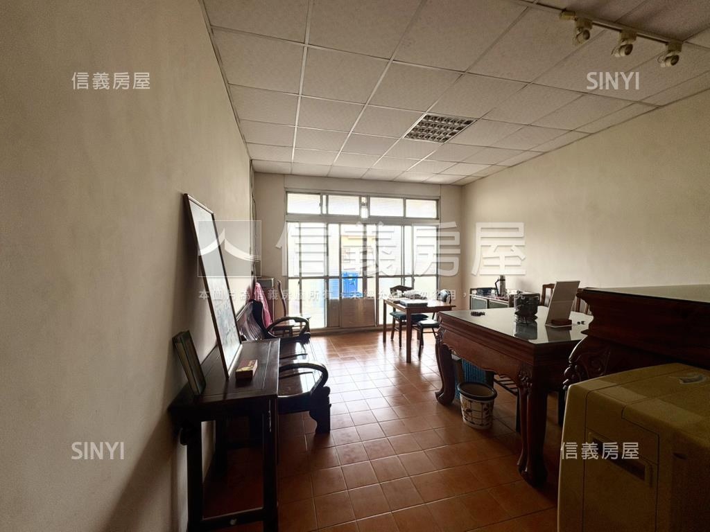 近中山商圈大地坪臨路美墅房屋室內格局與周邊環境