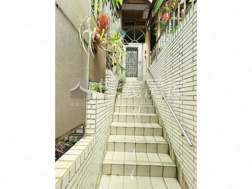 大湖山莊大家庭美屋房屋室內格局與周邊環境
