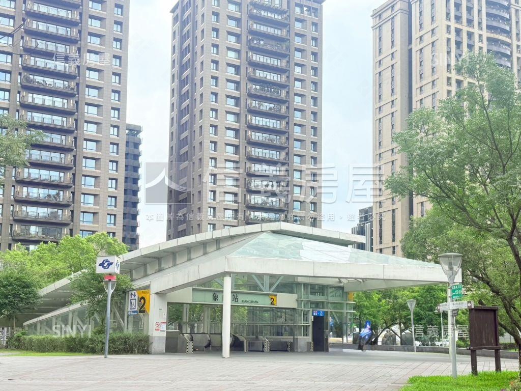 信義北醫優質低總價頂家房屋室內格局與周邊環境