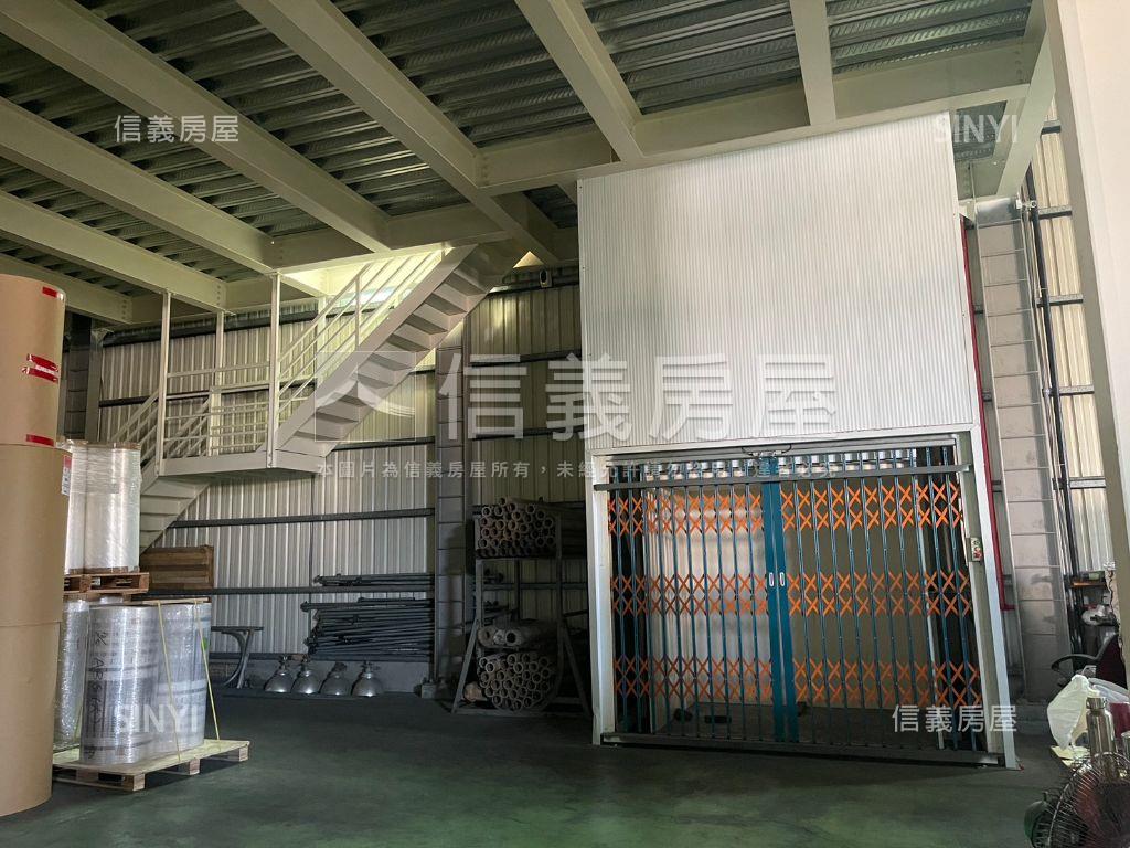 屏南工業區有尬水廠房Ａ房屋室內格局與周邊環境