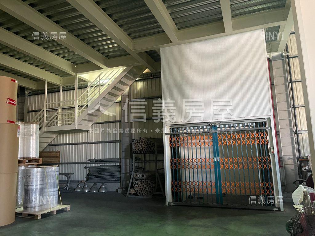 屏南工業區有尬水廠房Ａ房屋室內格局與周邊環境