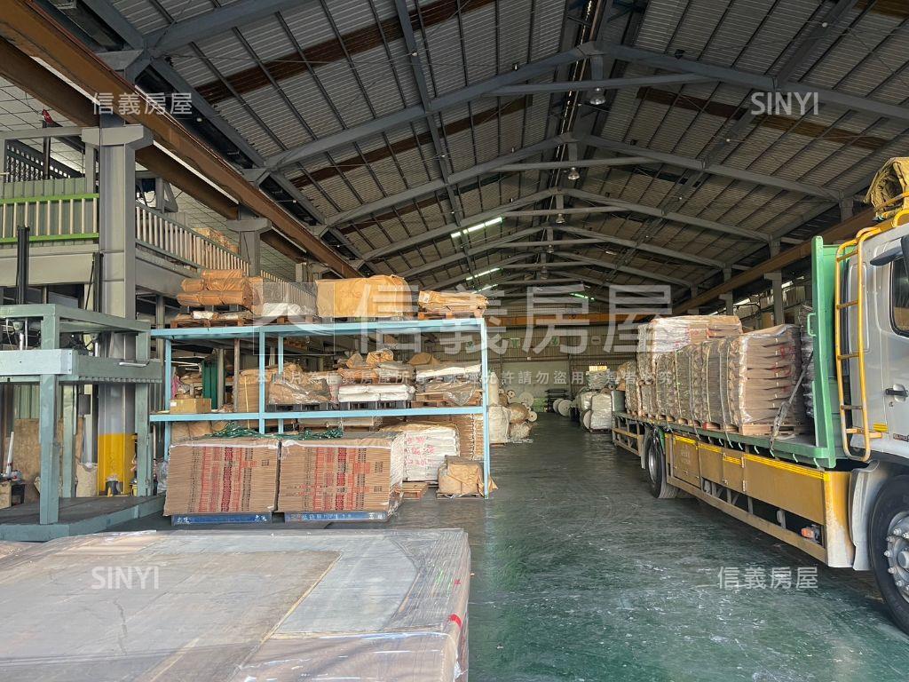 屏南工業區有尬水廠房Ａ房屋室內格局與周邊環境