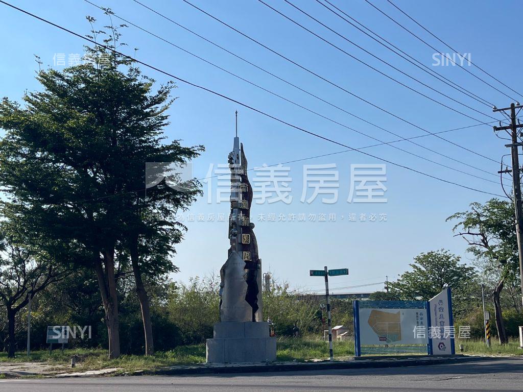 屏南工業區有尬水廠房Ａ房屋室內格局與周邊環境