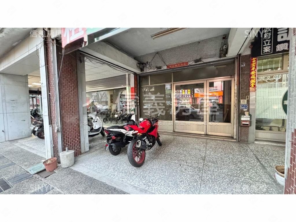 中清路黃金透店近經貿園區房屋室內格局與周邊環境
