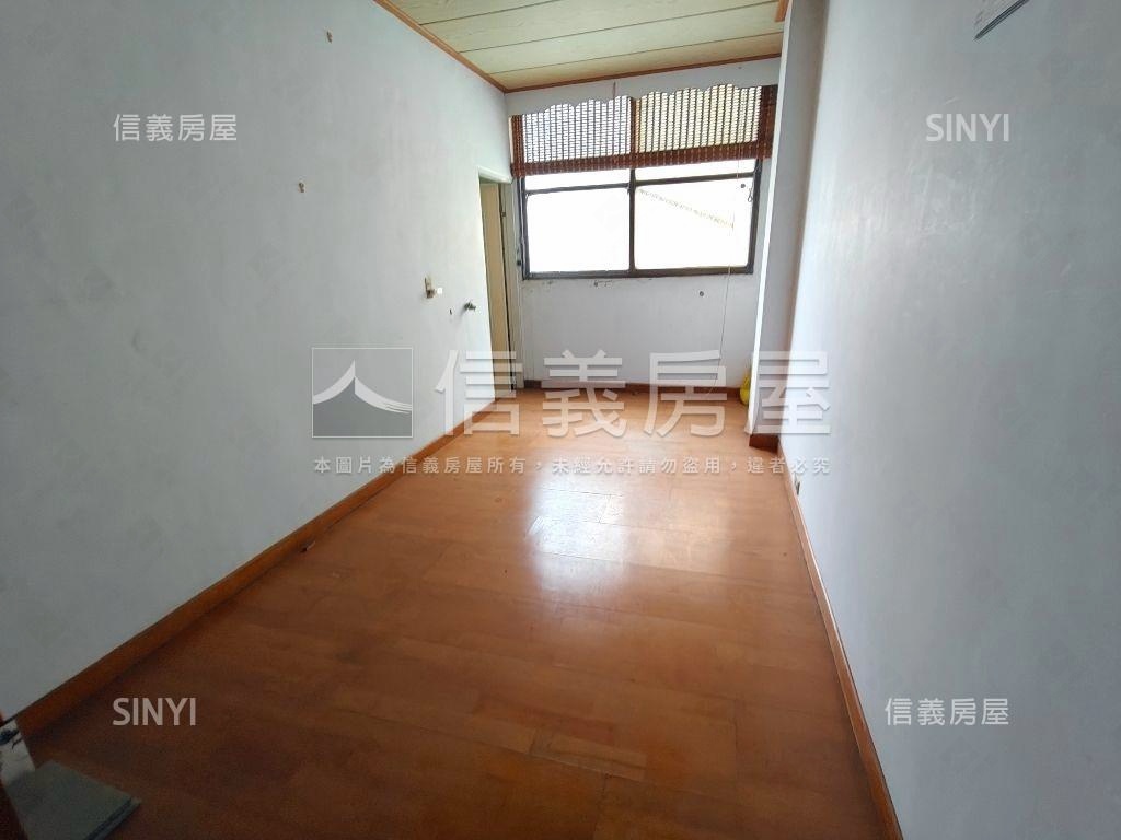 中清路黃金透店近經貿園區房屋室內格局與周邊環境