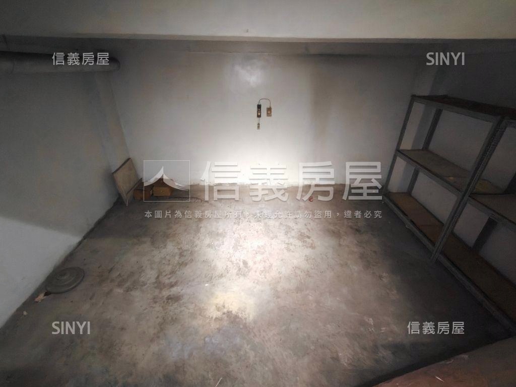 中清路黃金透店近經貿園區房屋室內格局與周邊環境