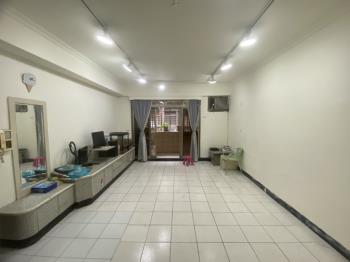 華順街大空間華廈