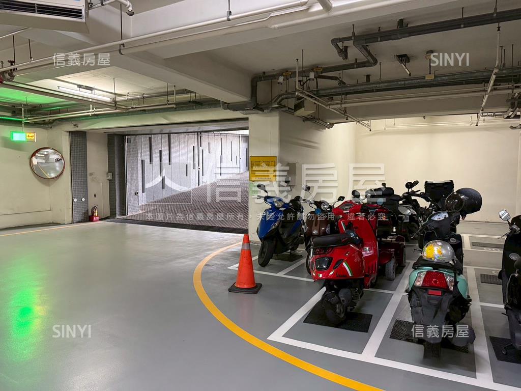 ＮｅｗＳｋｙ成家三房車位房屋室內格局與周邊環境