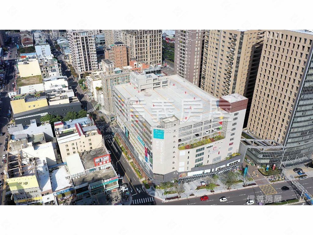 蔚藍海角間三房外棟雙車位房屋室內格局與周邊環境