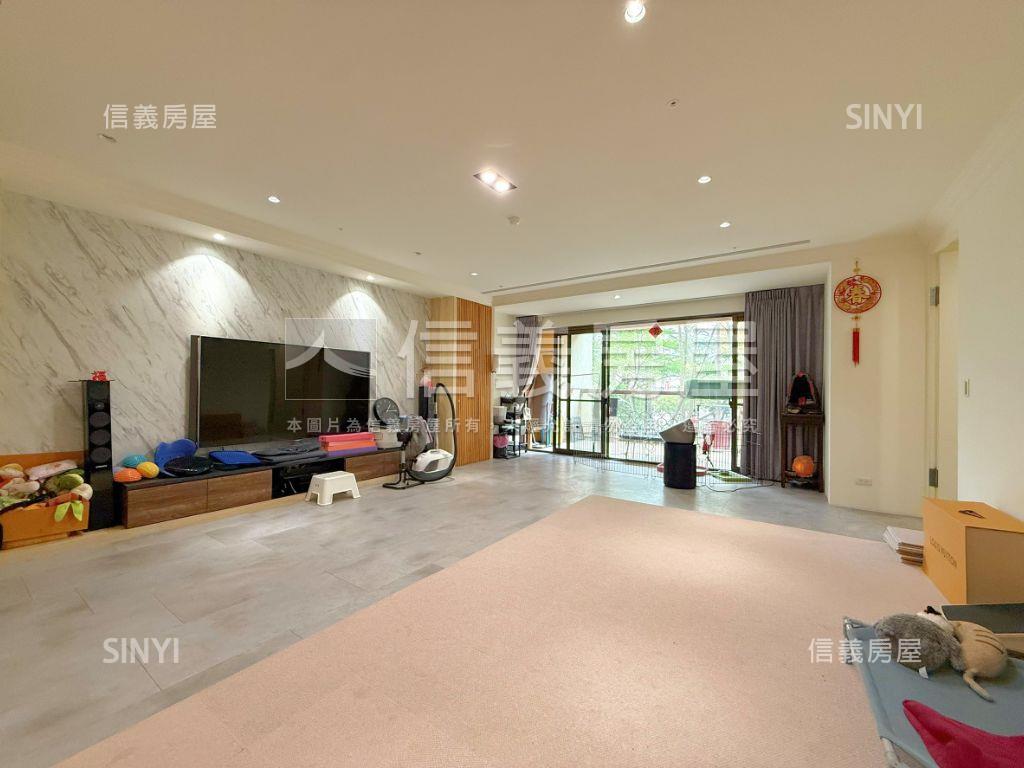 草悟道觀雲朝東樹景美裝潢房屋室內格局與周邊環境