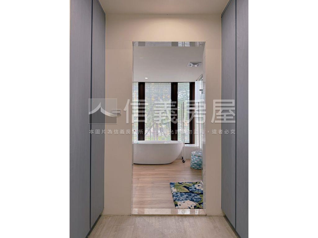 草悟道觀雲朝東樹景美裝潢房屋室內格局與周邊環境