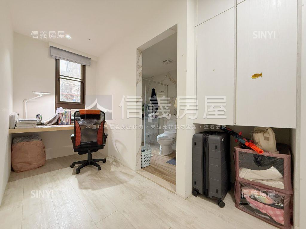 草悟道觀雲朝東樹景美裝潢房屋室內格局與周邊環境