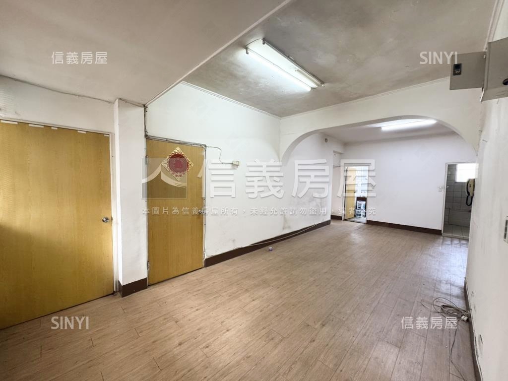 萬隆捷運公寓二樓房屋室內格局與周邊環境