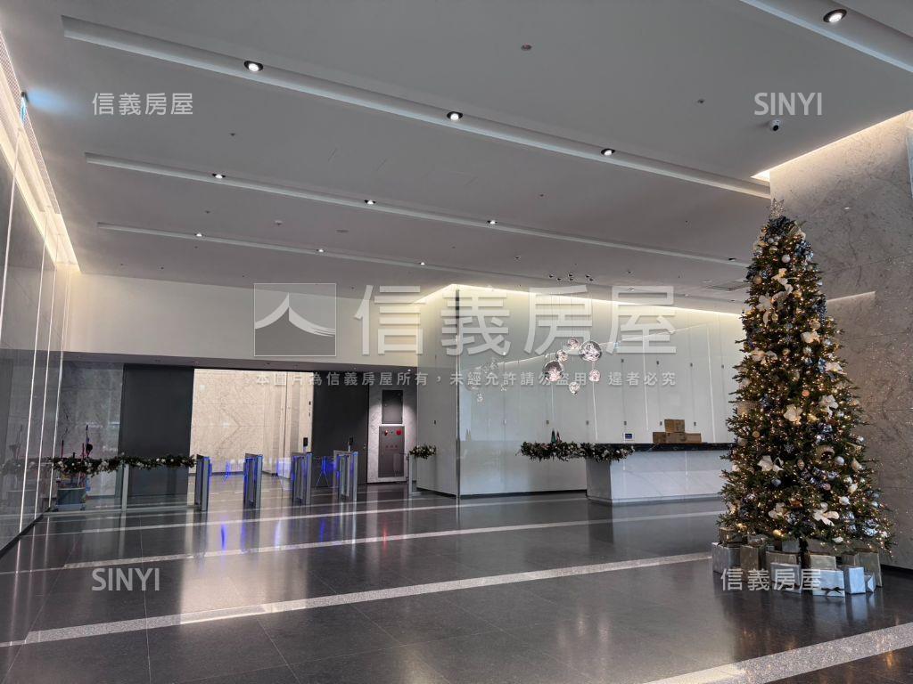 台灣智匯總部挑高機捷Ａ３房屋室內格局與周邊環境