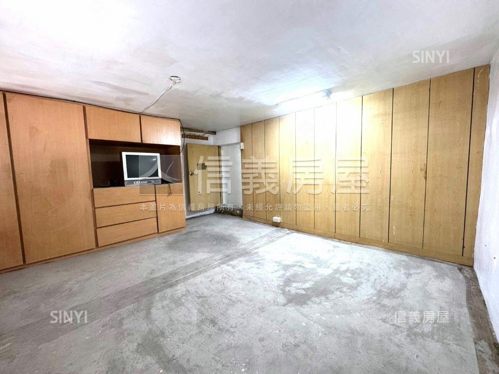 吳興街創業金店房屋室內格局與周邊環境
