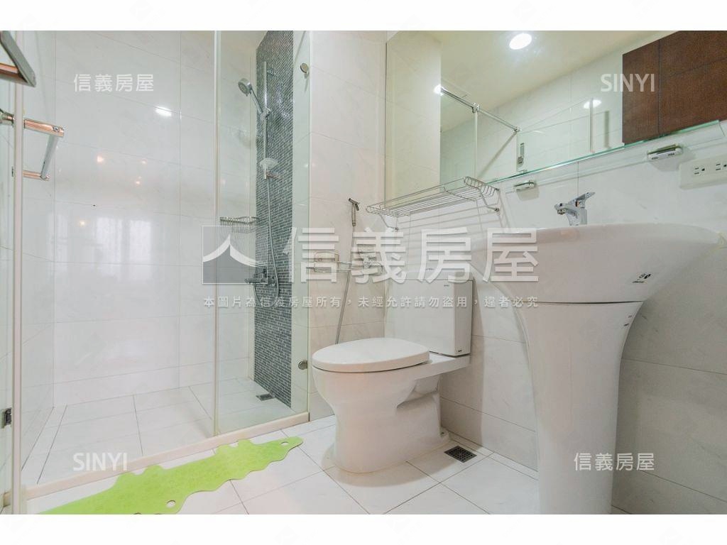國賓朝東南帝王視野學區宅房屋室內格局與周邊環境