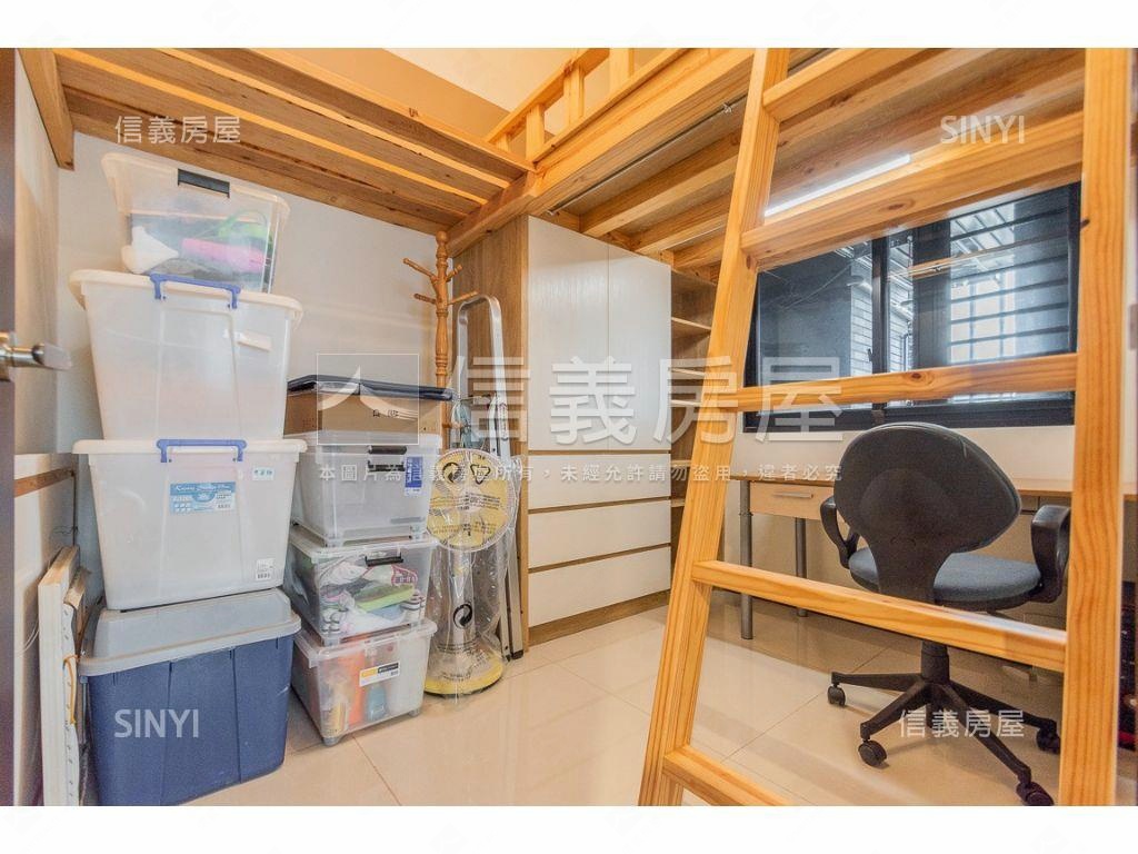 國賓朝東南帝王視野學區宅房屋室內格局與周邊環境