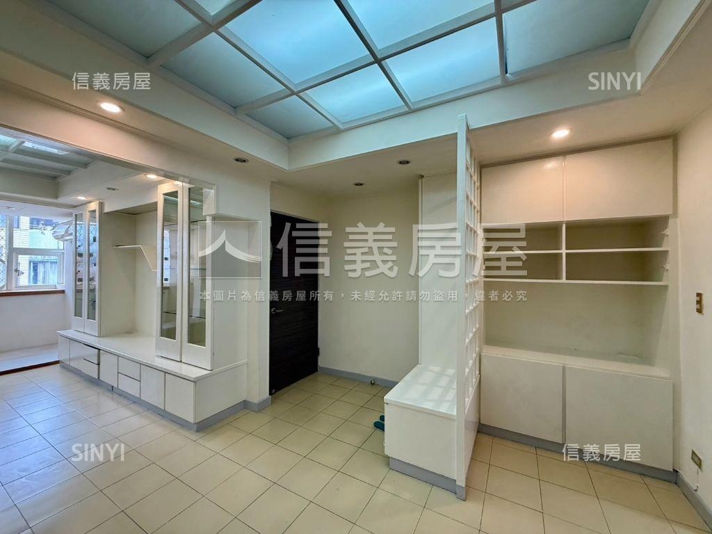 星雲靜巷美裝公寓房屋室內格局與周邊環境