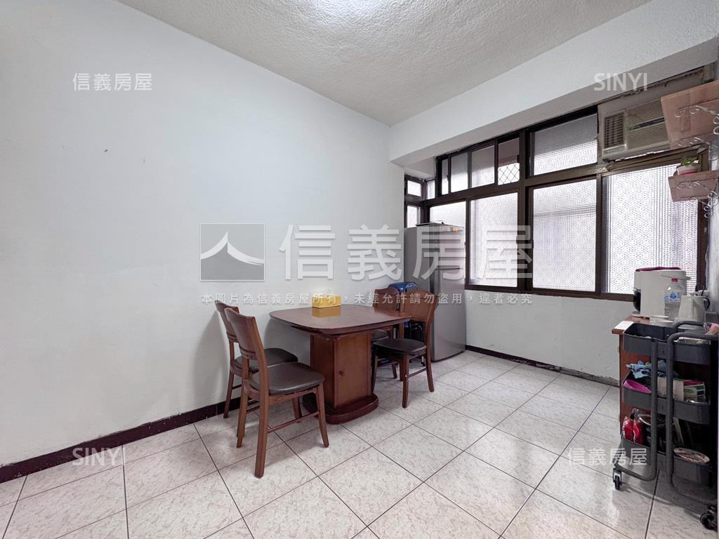 警光靜好邊間三面採光美寓房屋室內格局與周邊環境