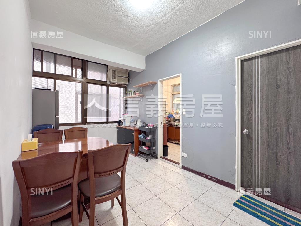 警光靜好邊間三面採光美寓房屋室內格局與周邊環境