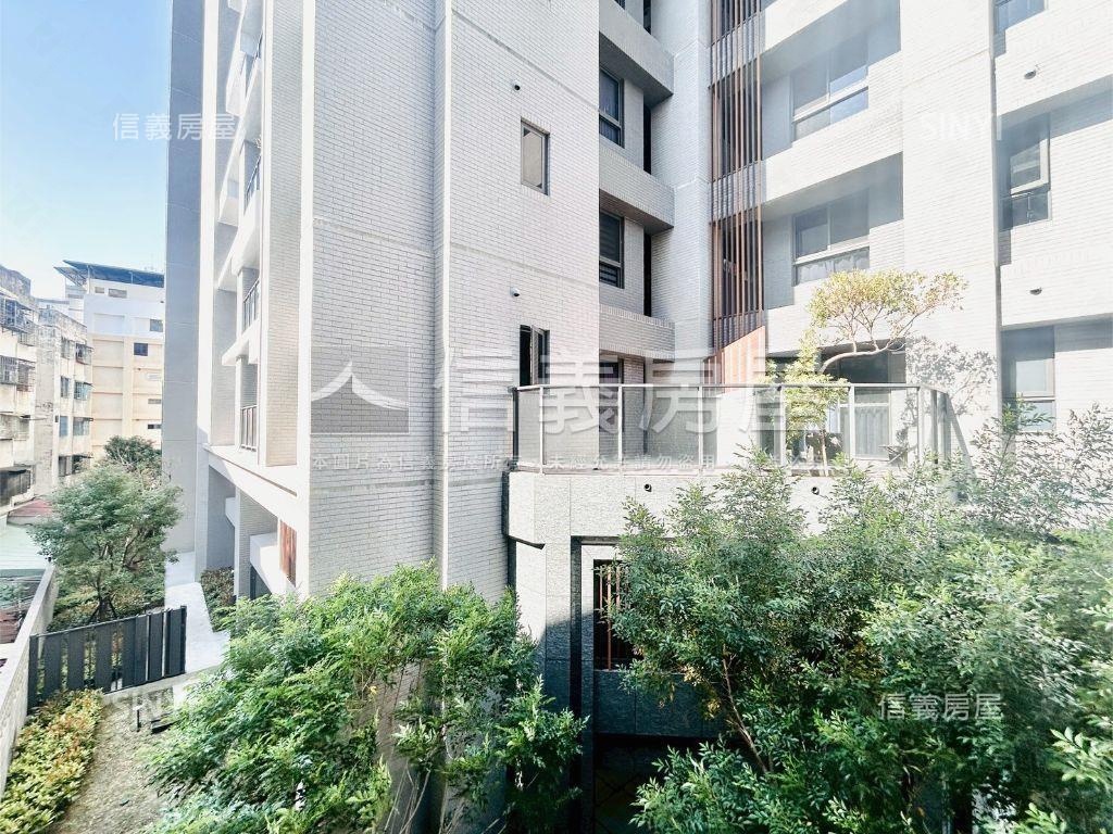 中友百貨質感臨路透天房屋室內格局與周邊環境