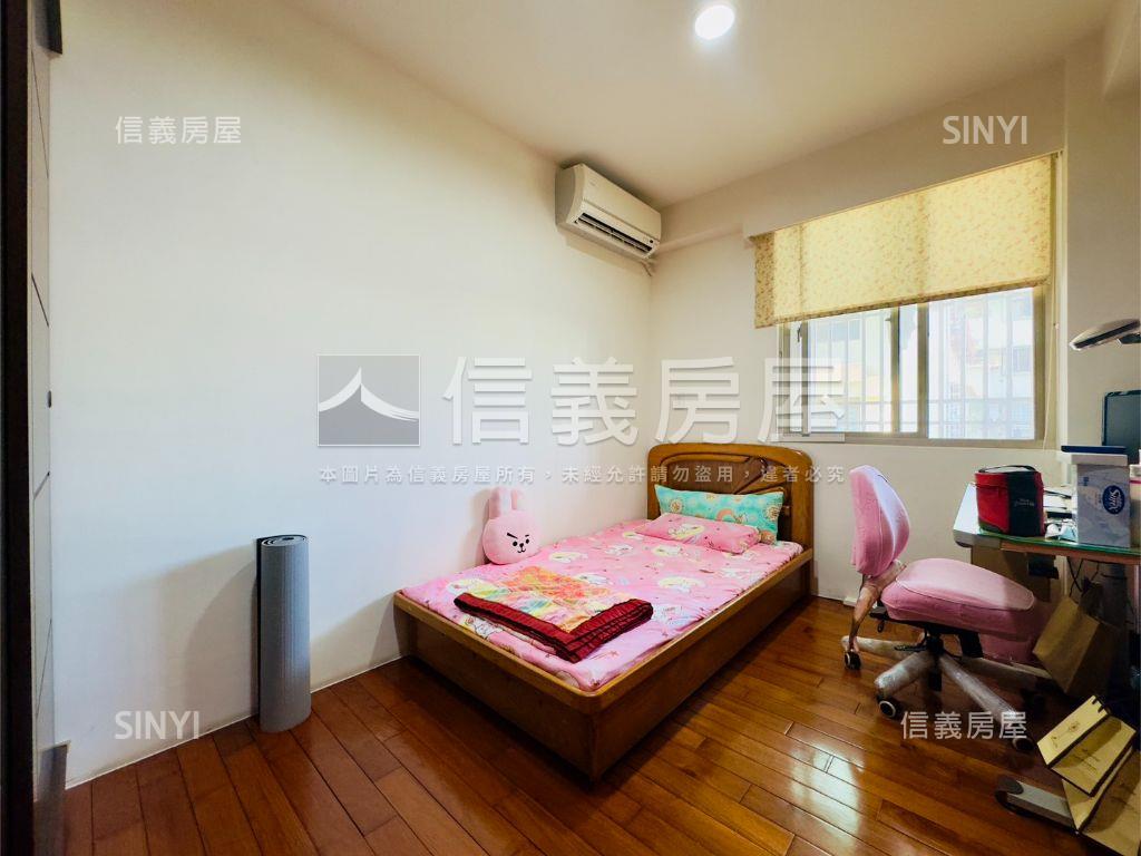 校園第一排。亮麗大三房房屋室內格局與周邊環境