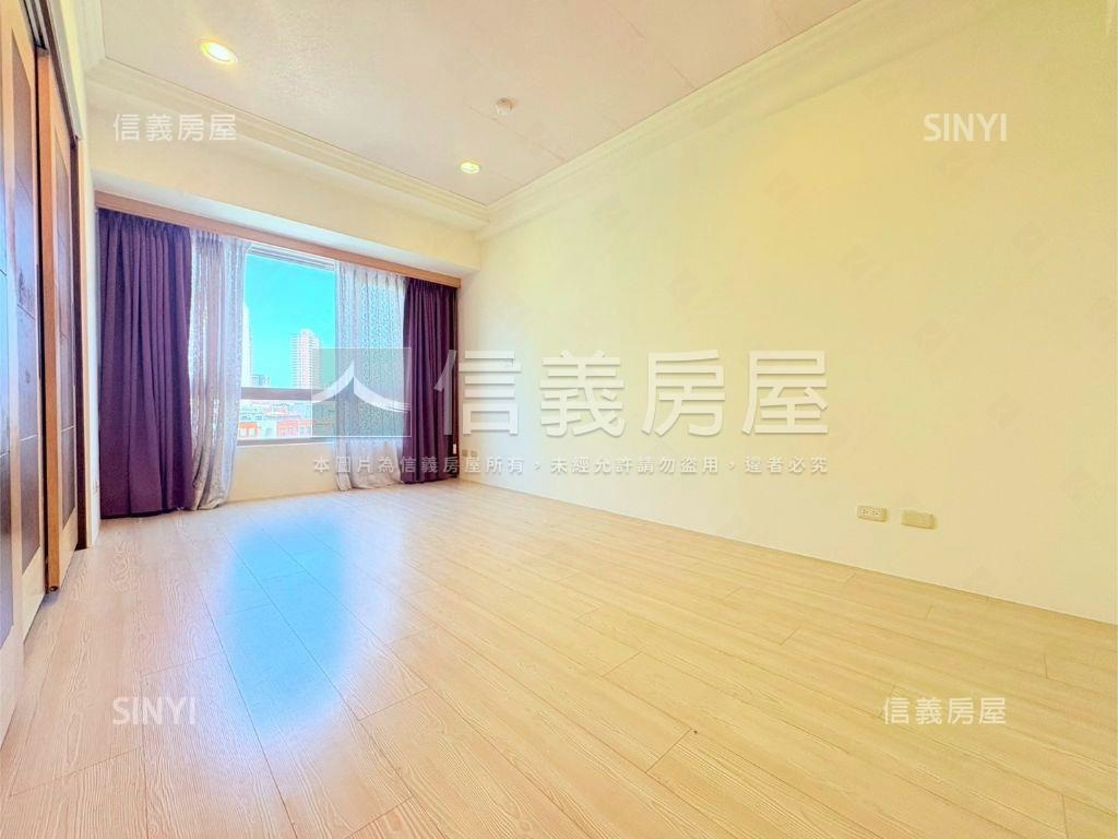 ★專任榮耀交響曲面公園★房屋室內格局與周邊環境