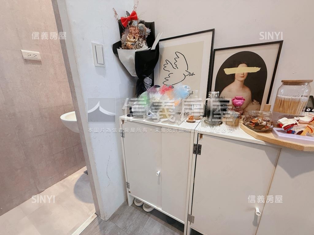 五期臨約２０米路寬金店面房屋室內格局與周邊環境