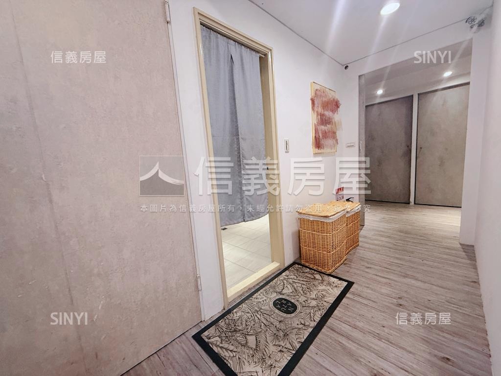 五期臨約２０米路寬金店面房屋室內格局與周邊環境