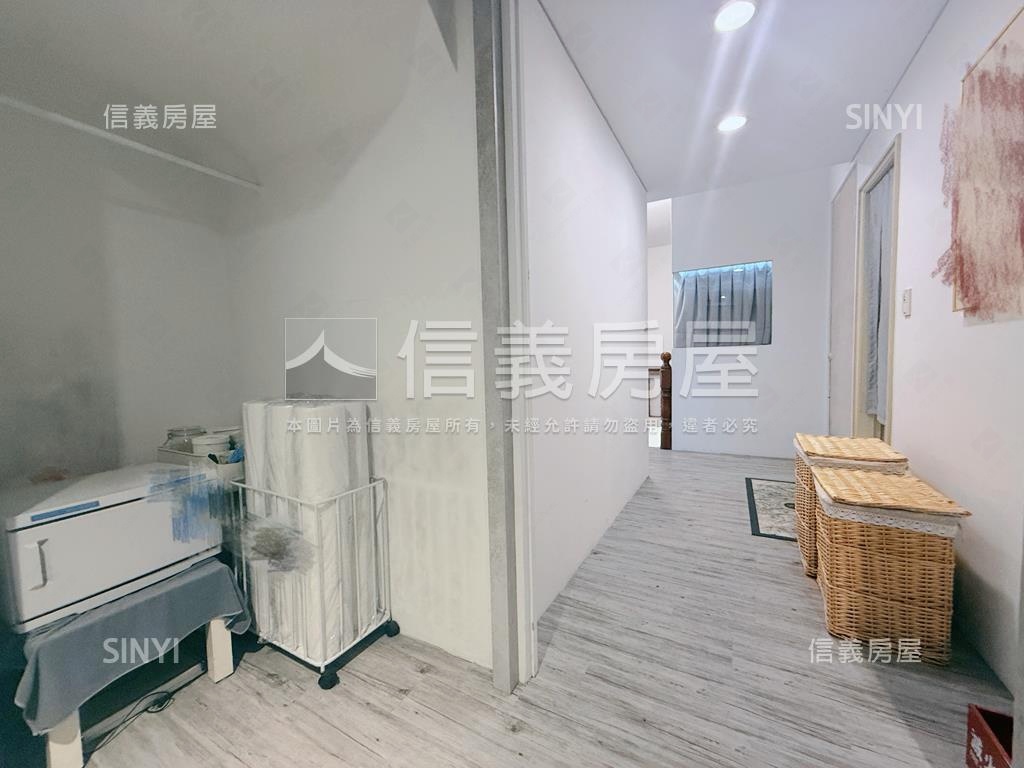 五期臨約２０米路寬金店面房屋室內格局與周邊環境