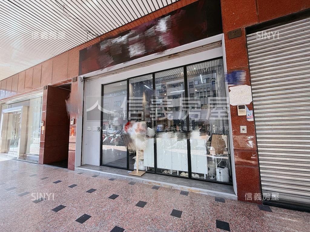 五期臨約２０米路寬金店面房屋室內格局與周邊環境