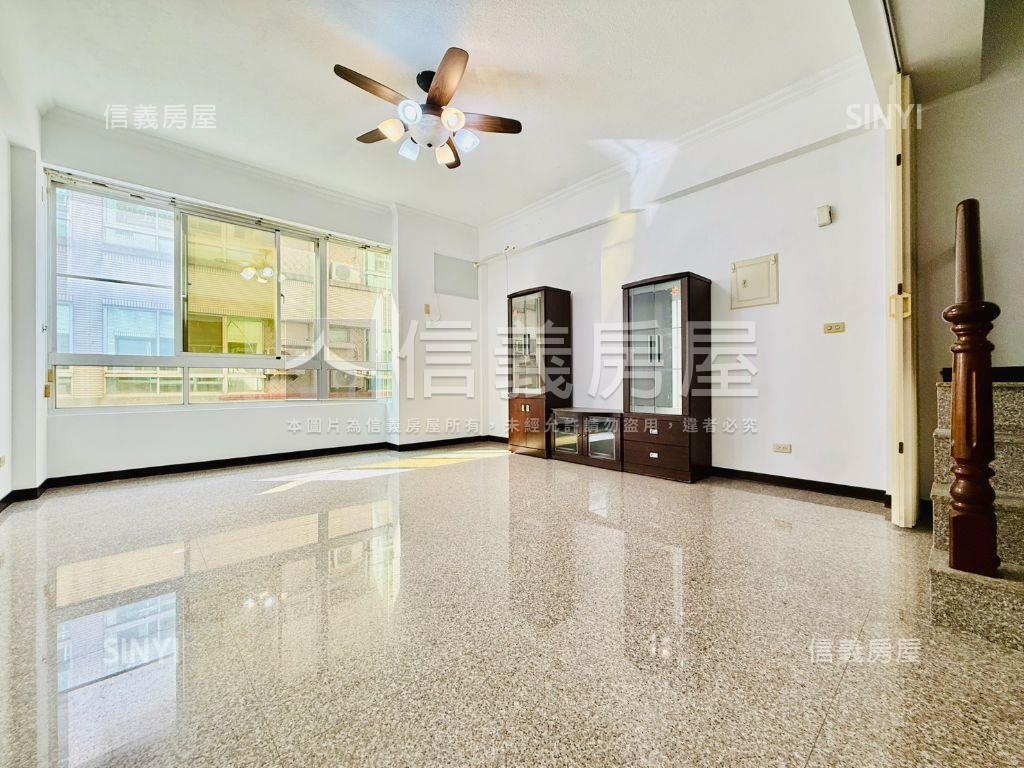 鄭仔寮｜皇龍中庭花園車墅房屋室內格局與周邊環境