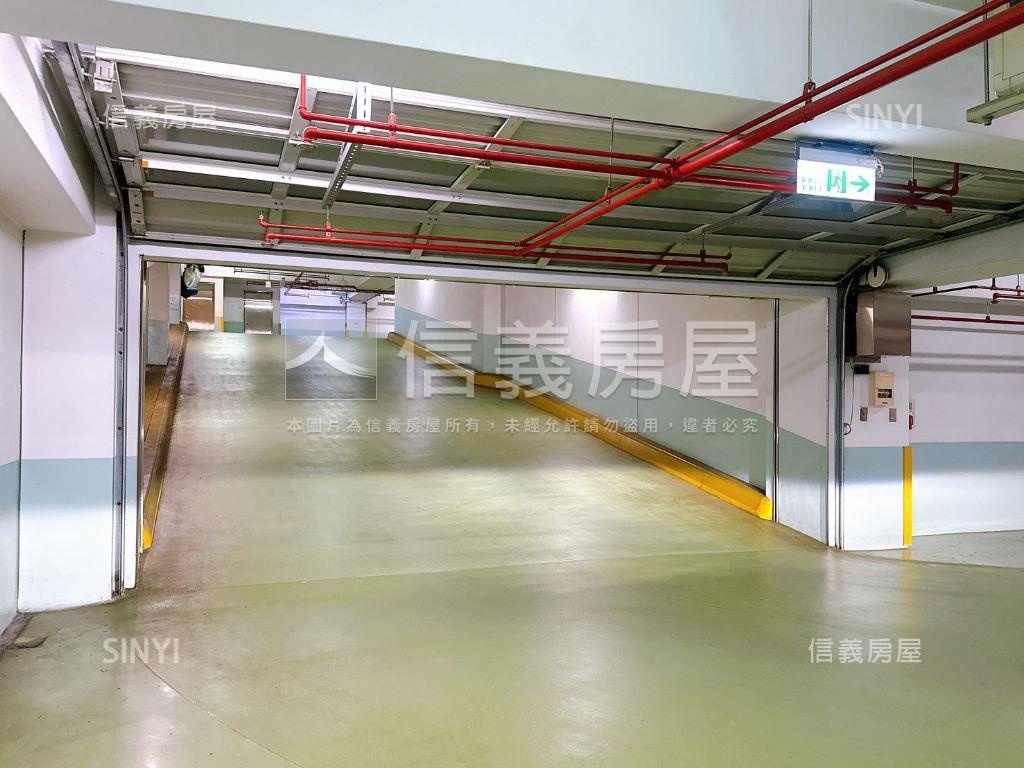 臨沂雙璽豪車位房屋室內格局與周邊環境
