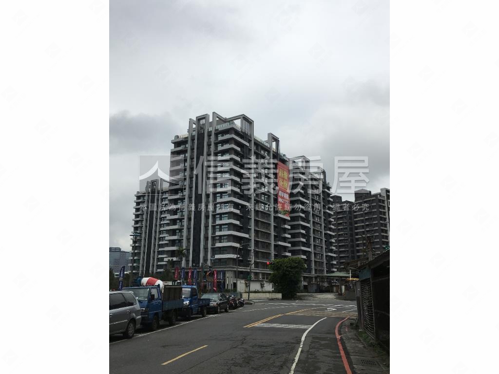 超級花園車位房屋室內格局與周邊環境