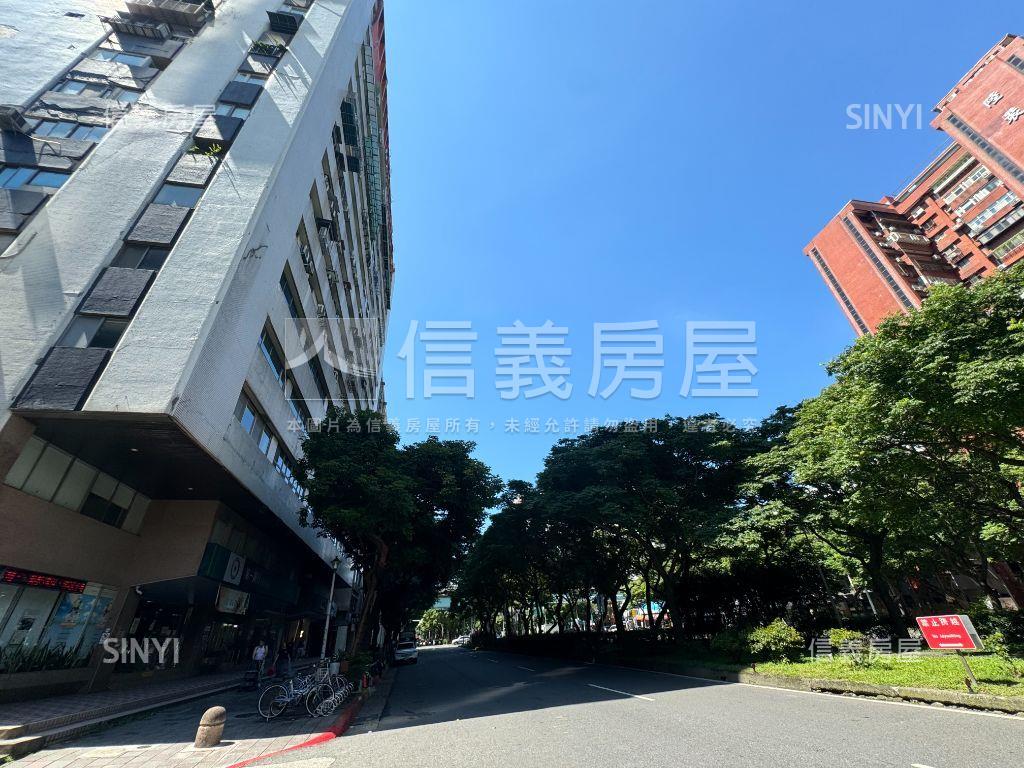 國民大廈前棟三房視野寬闊房屋室內格局與周邊環境