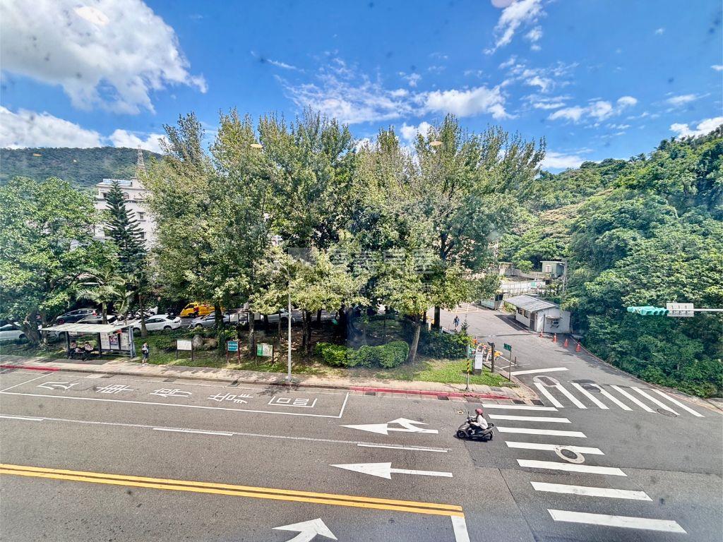 麗山學區三房美寓房屋室內格局與周邊環境